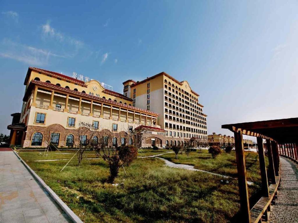 Haiyang Shenglong Jianguo Hotel Hai-yang-hsien Eksteriør billede