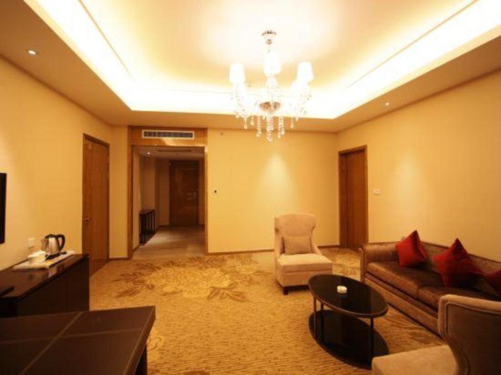 Haiyang Shenglong Jianguo Hotel Hai-yang-hsien Eksteriør billede