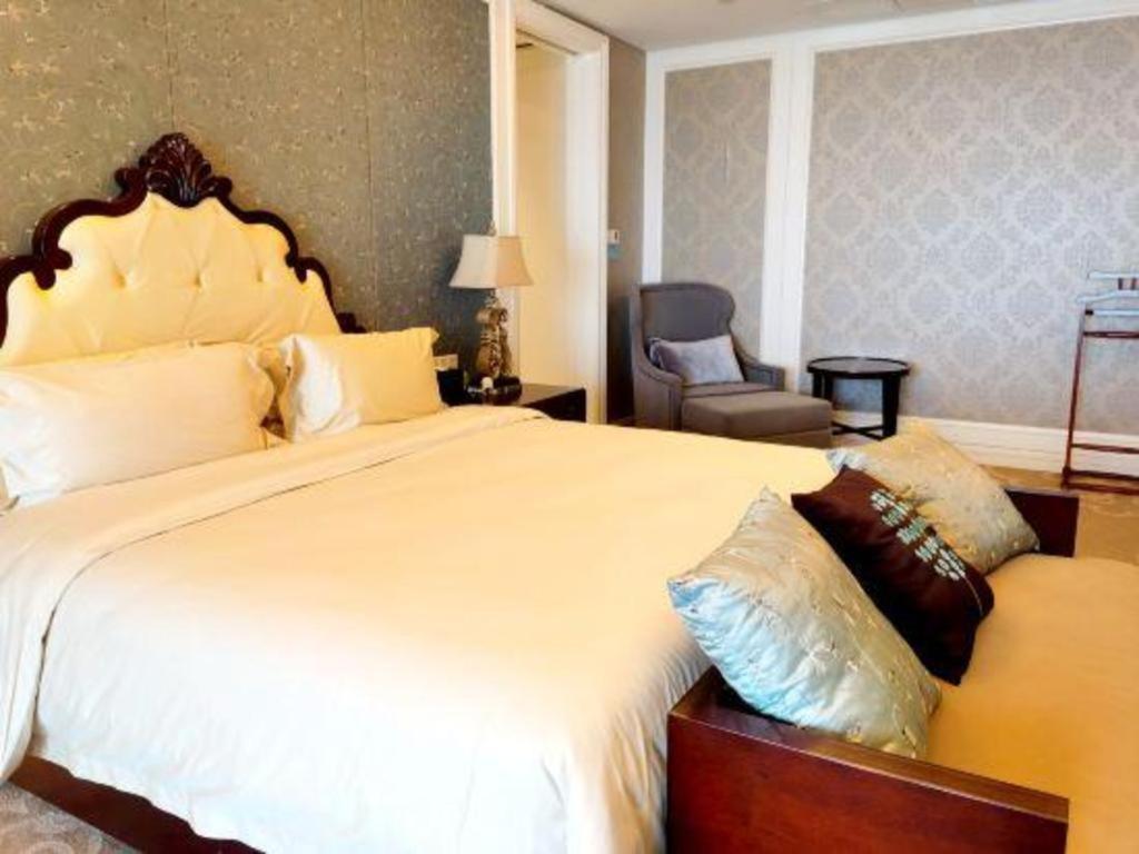 Haiyang Shenglong Jianguo Hotel Hai-yang-hsien Eksteriør billede